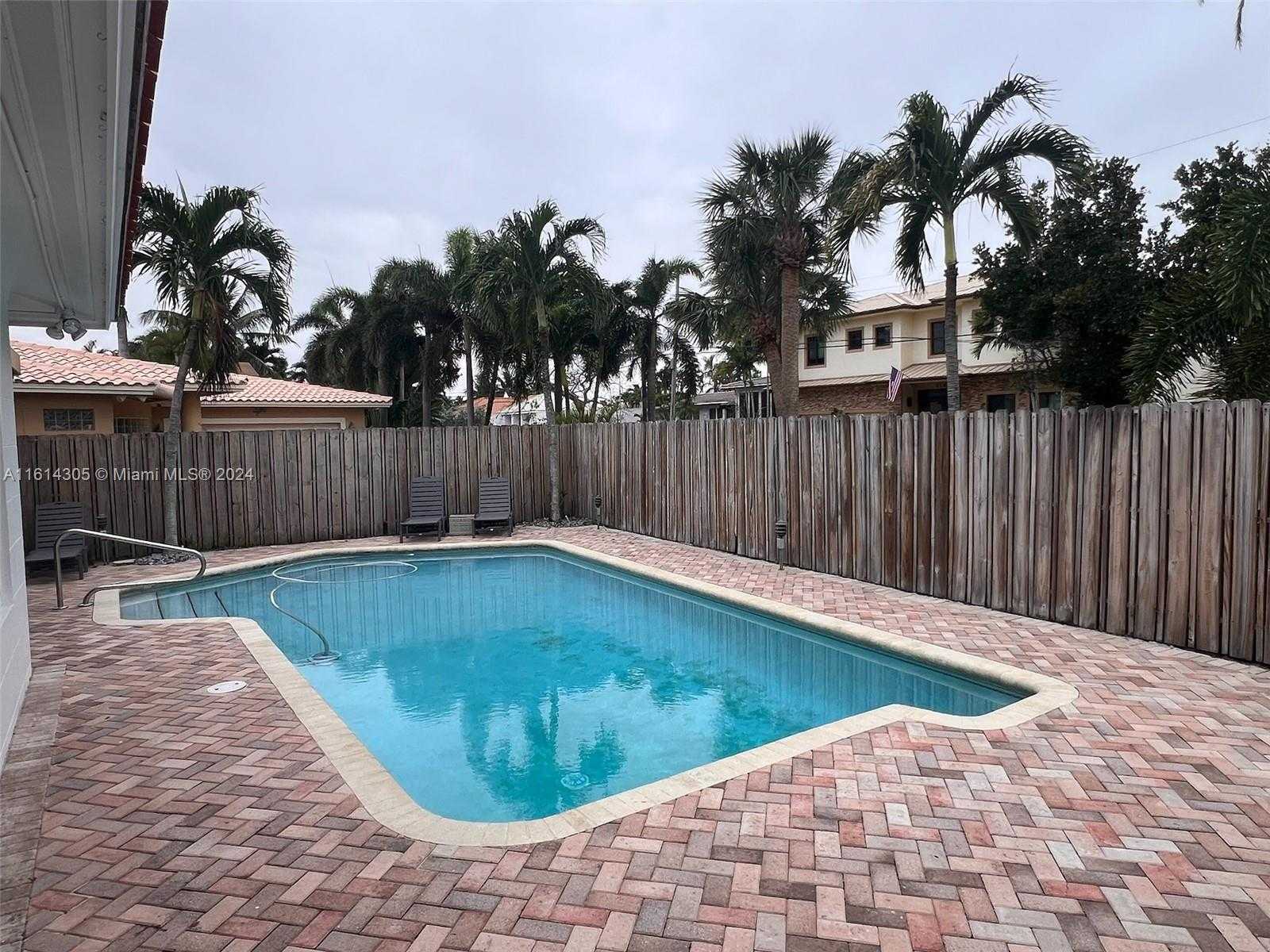 Small Image of 2156 NORTH EAST 18TH AVE, Wilton Manors Number 16