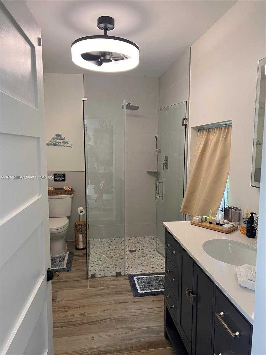 Small Image of 2156 NORTH EAST 18TH AVE, Wilton Manors Number 34