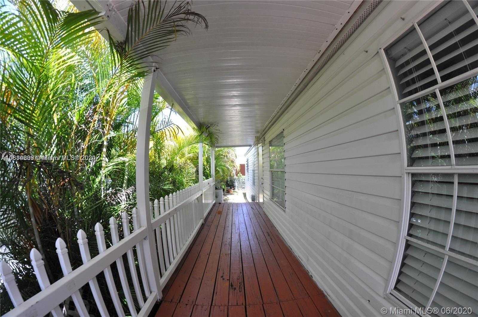 Small Image of 19800 SOUTH WEST 180TH #470, Miami Number 5