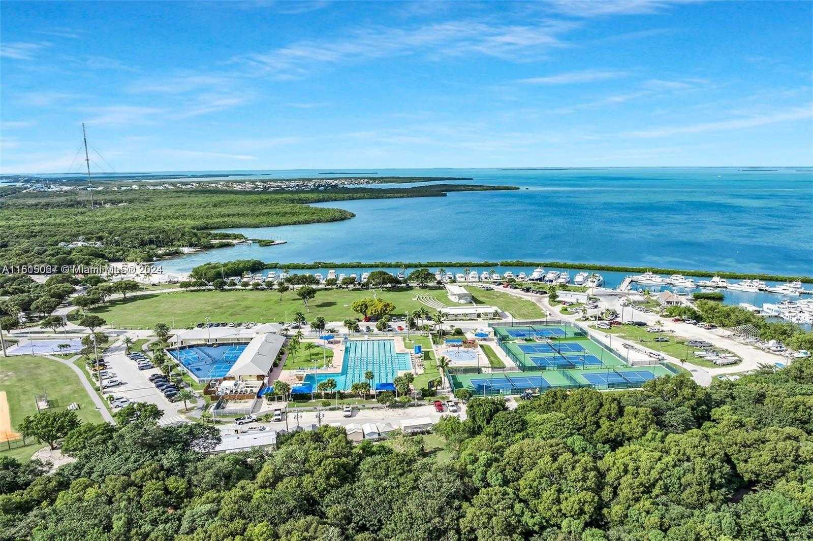 Small Image of 87200 OVERSEAS HIGHWAY #V9, Islamorada Number 16