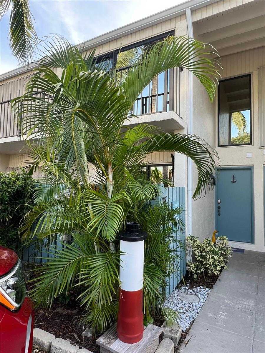Small Image of 87200 OVERSEAS HIGHWAY #V9, Islamorada Number 60
