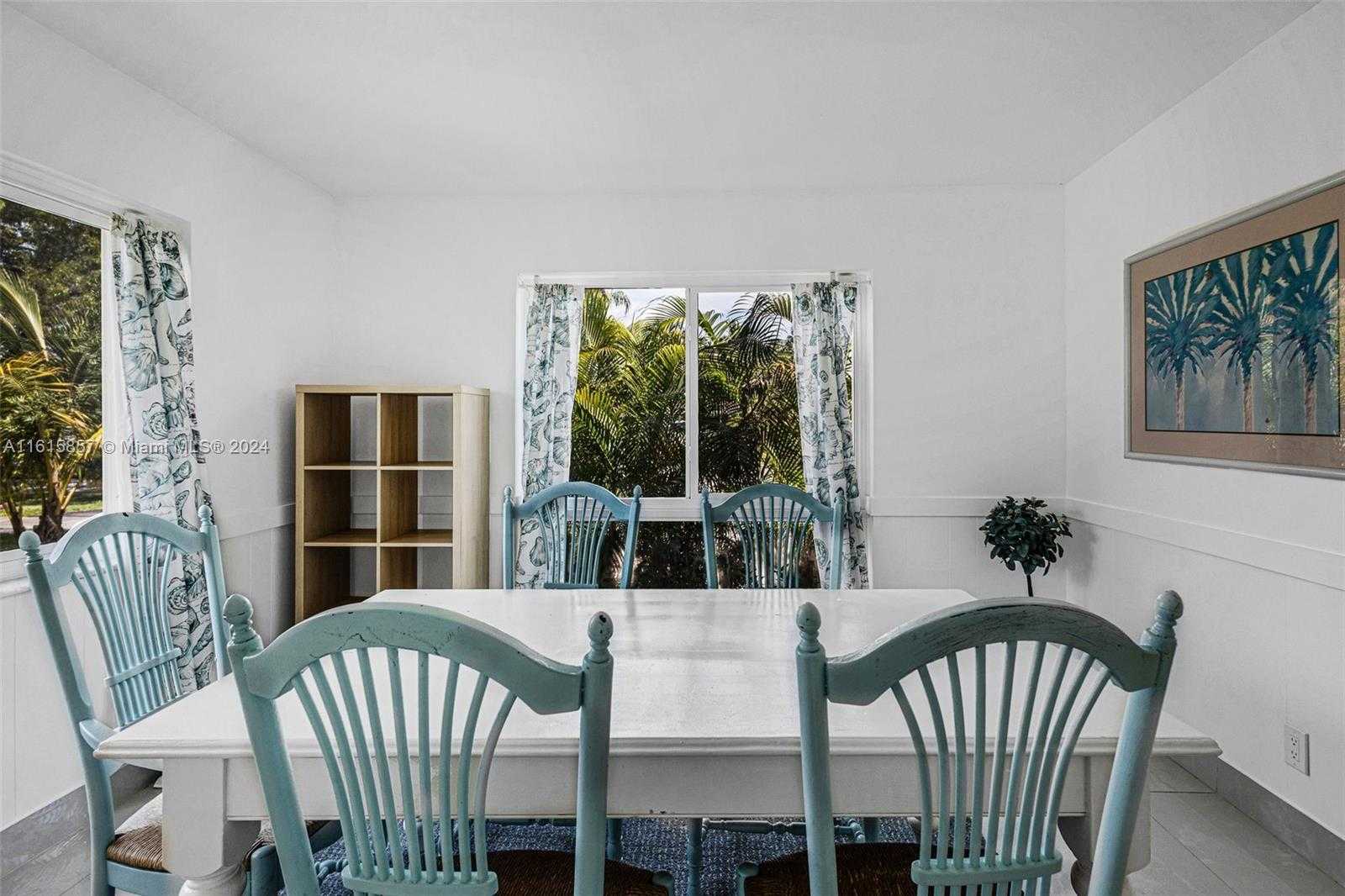 Small Image of 633 NORTH CRESCENT DR, Hollywood Number 37