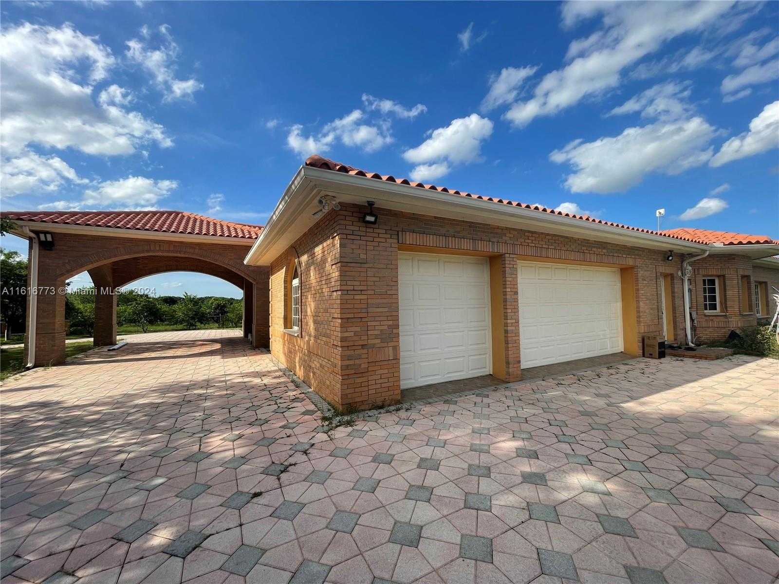 Small Image of 31002 SOUTH WEST 212TH AVE, Homestead Number 24