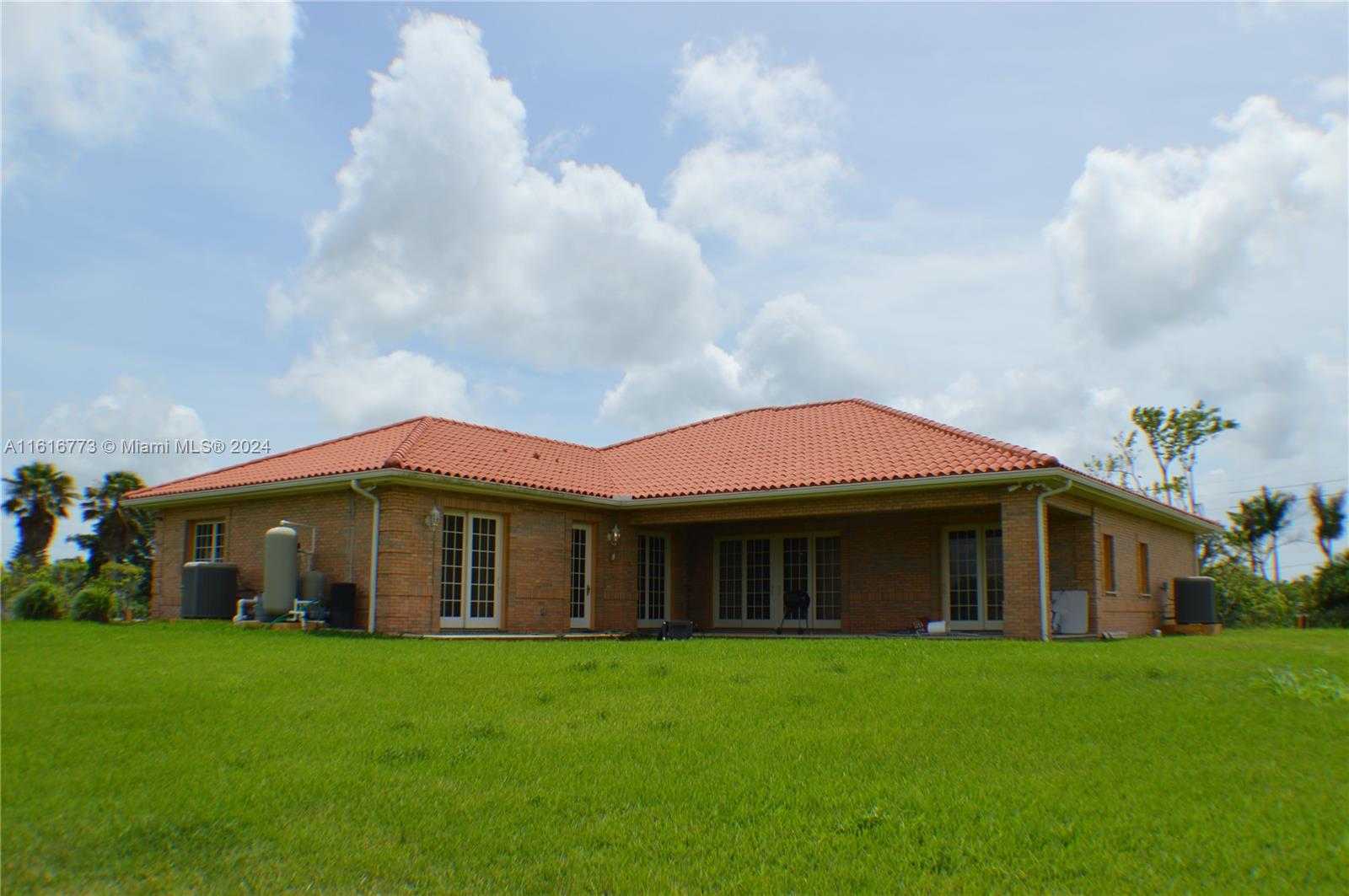 Small Image of 31002 SOUTH WEST 212TH AVE, Homestead Number 4