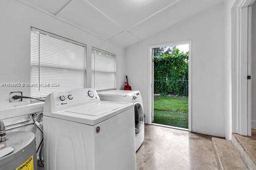Small Image of 2101 RIVERLAND RD, Fort Lauderdale Number 25