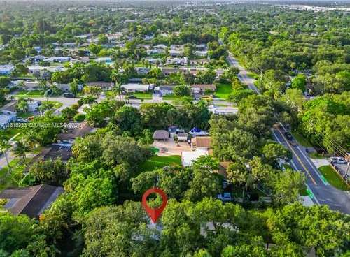 Small Image of 2101 RIVERLAND RD, Fort Lauderdale Number 5
