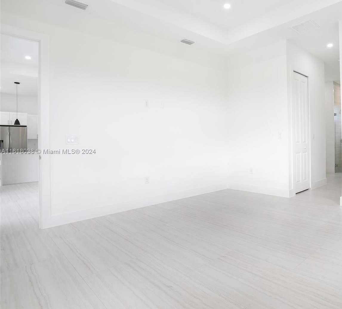 Small Image of 3423 NORTH EAST 13TH AVE, Cape Coral Number 26