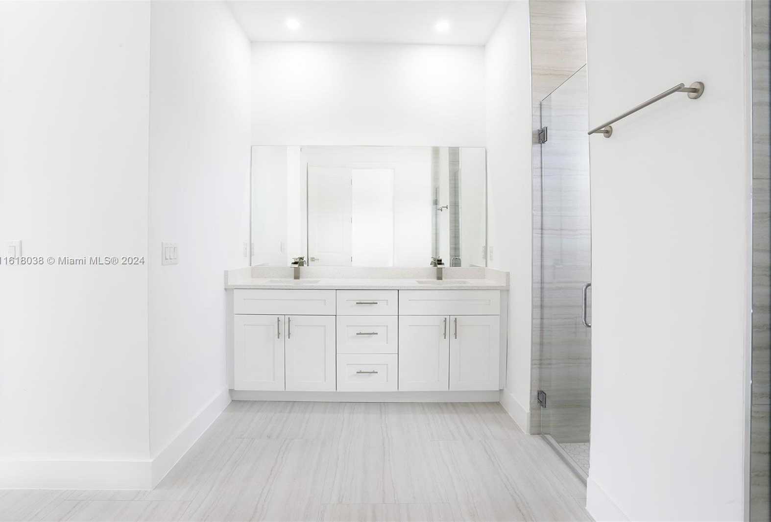 Small Image of 3423 NORTH EAST 13TH AVE, Cape Coral Number 30