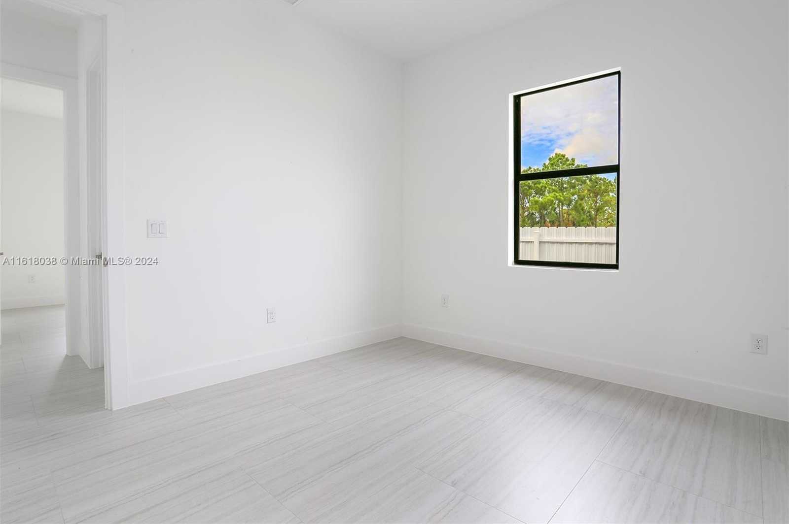 Small Image of 3423 NORTH EAST 13TH AVE, Cape Coral Number 36