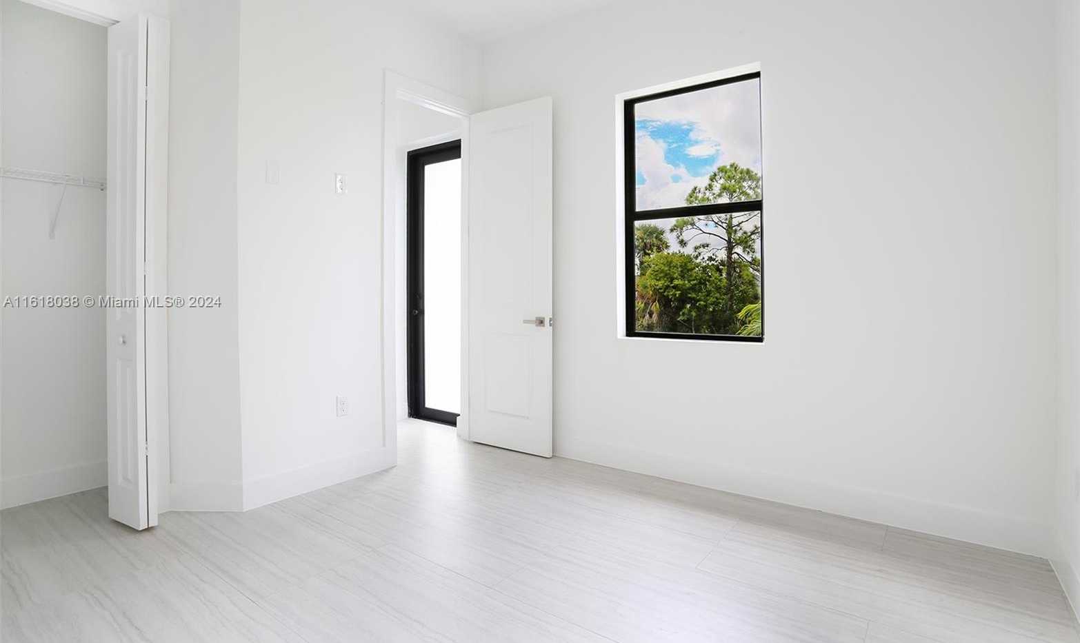 Small Image of 3423 NORTH EAST 13TH AVE, Cape Coral Number 40