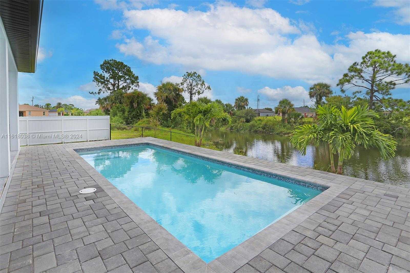 Small Image of 3423 NORTH EAST 13TH AVE, Cape Coral Number 55