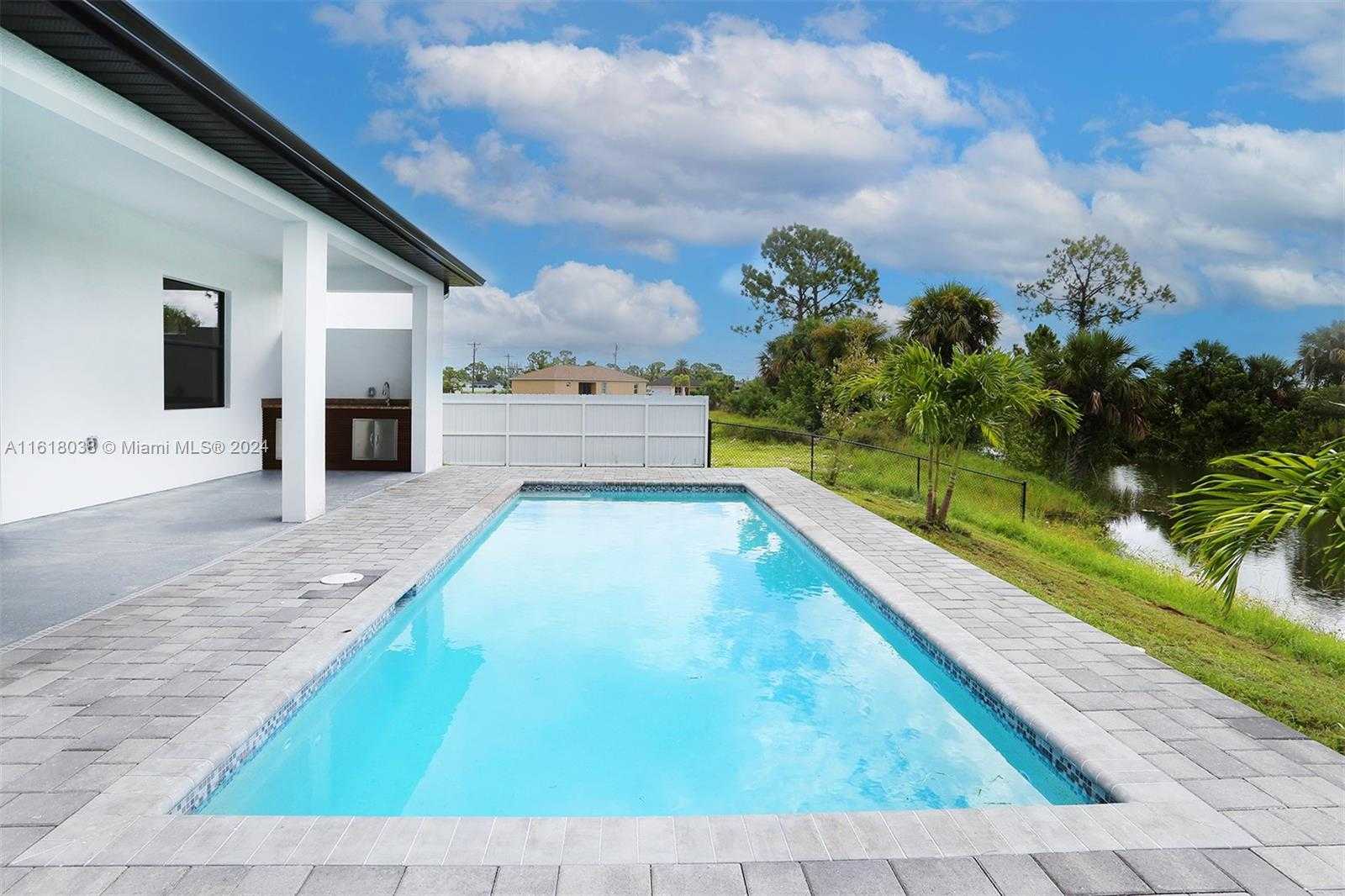 Small Image of 3423 NORTH EAST 13TH AVE, Cape Coral Number 56