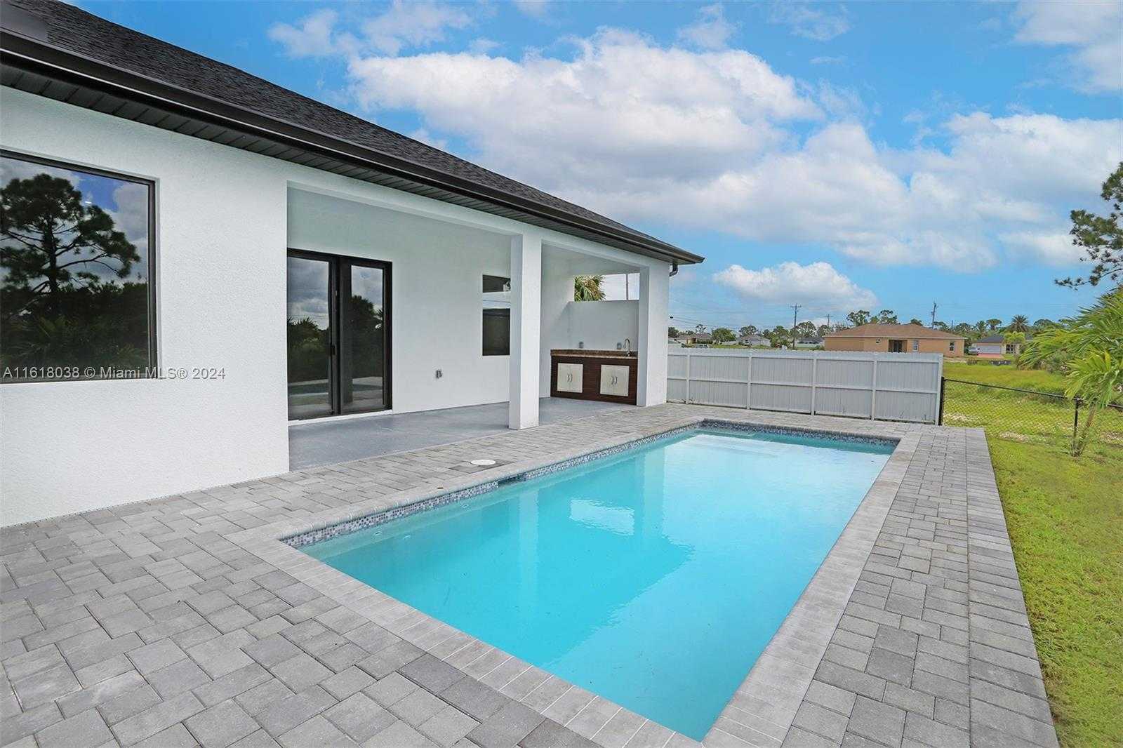 Small Image of 3423 NORTH EAST 13TH AVE, Cape Coral Number 57