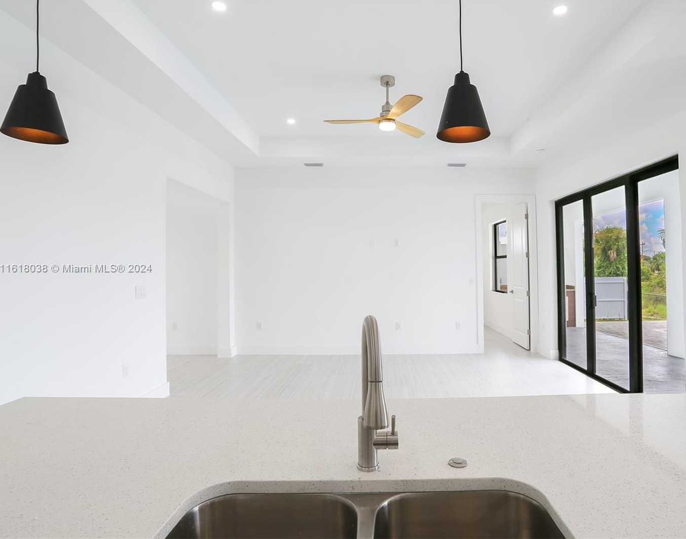 Small Image of 3423 NORTH EAST 13TH AVE, Cape Coral Number 61