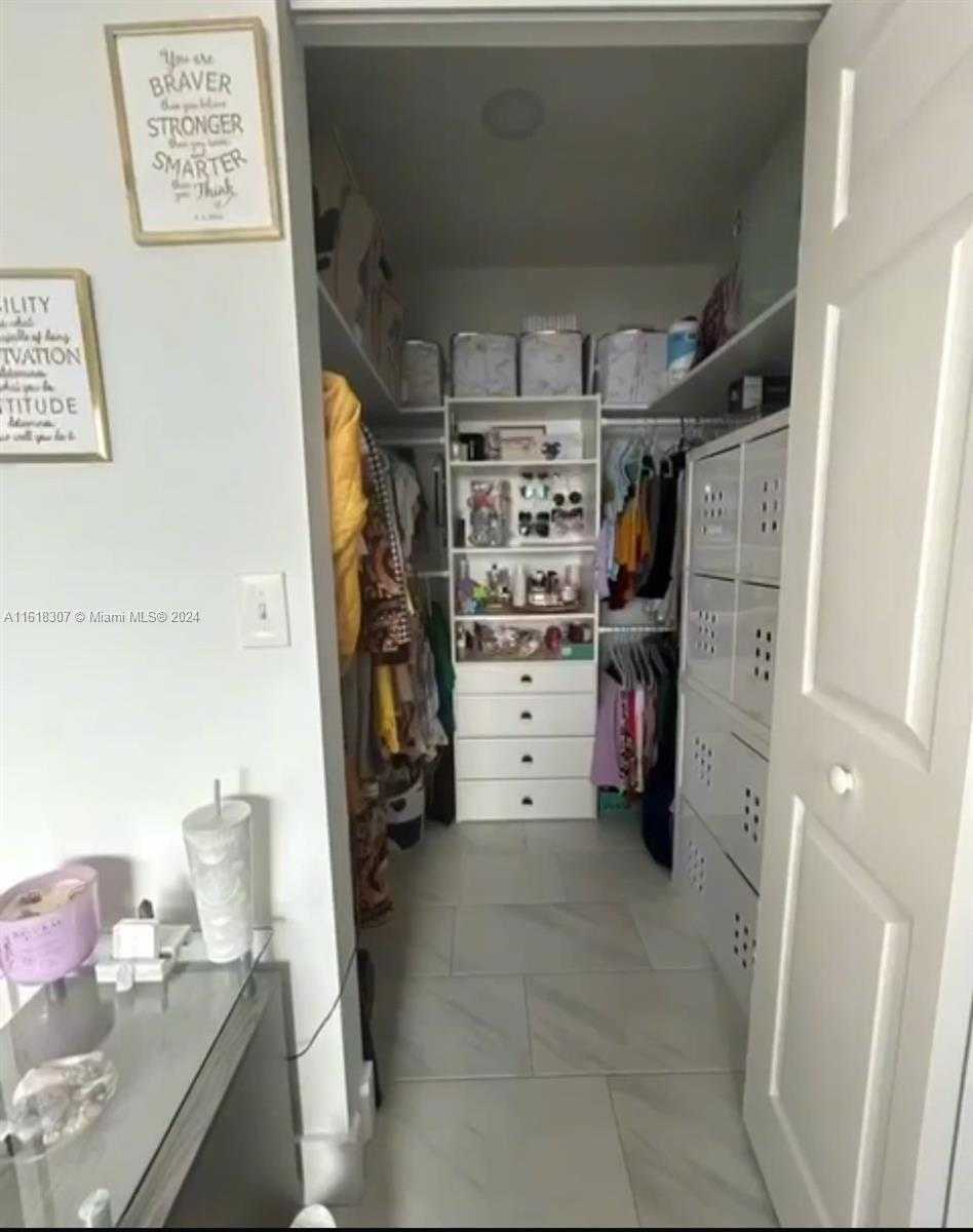 Small Image of 17914 SOUTH WEST 29TH CT, Miramar Number 10