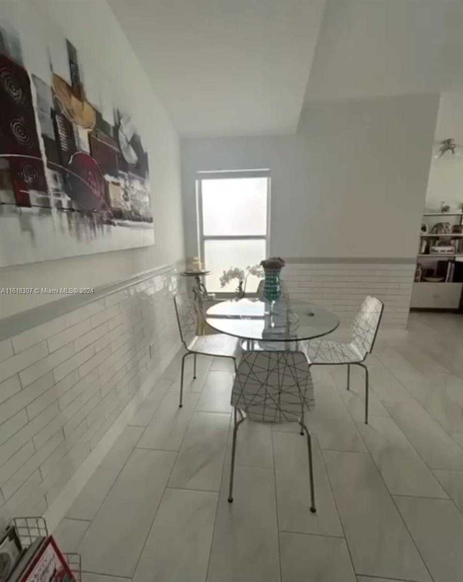 Small Image of 17914 SOUTH WEST 29TH CT, Miramar Number 6