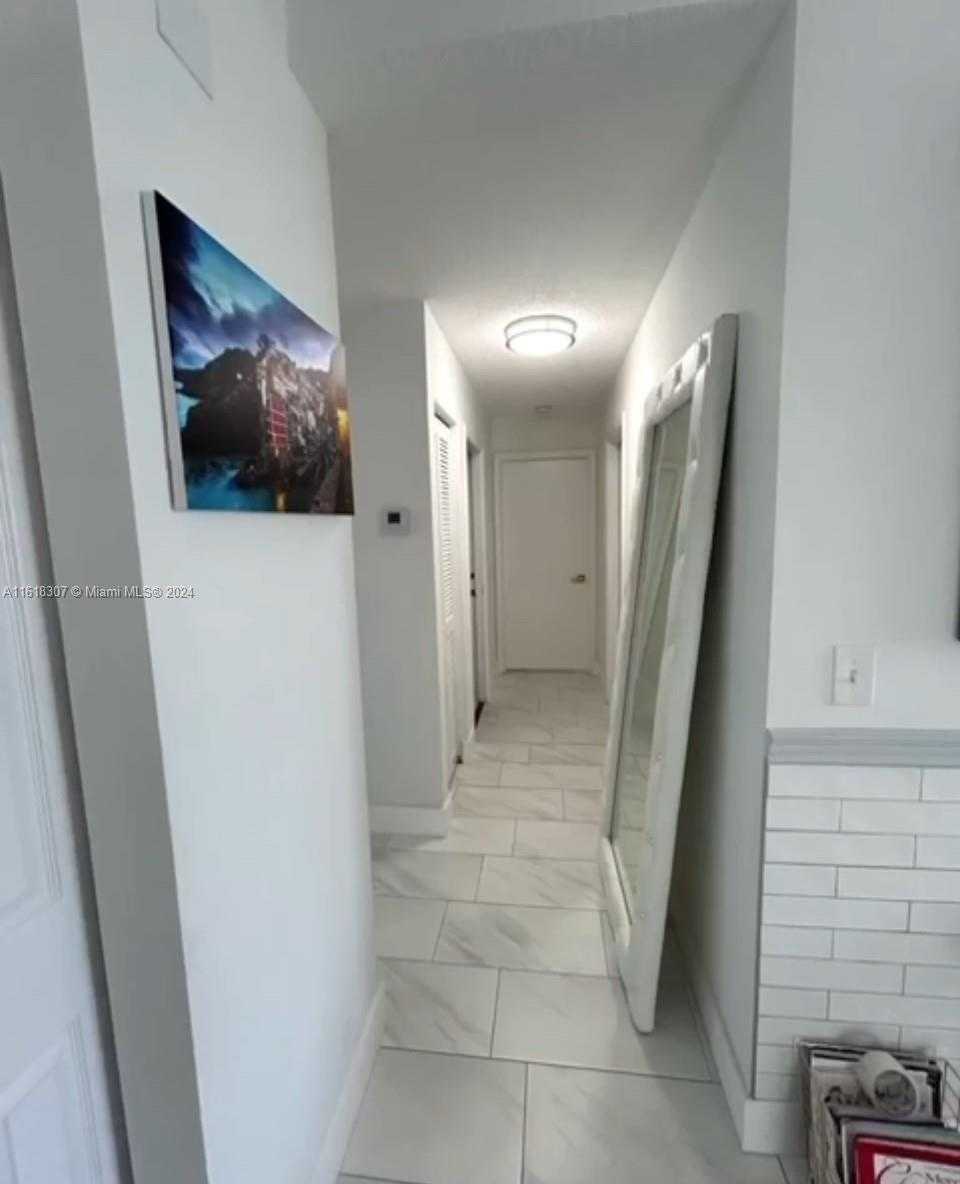 Small Image of 17914 SOUTH WEST 29TH CT, Miramar Number 9