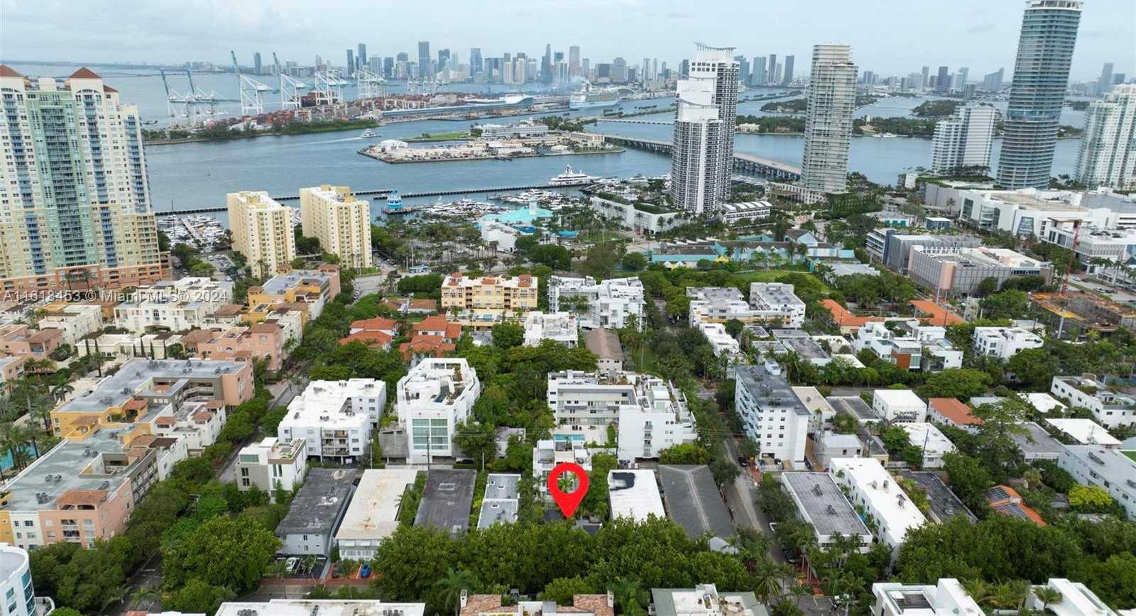 Small Image of 242 MERIDIAN AVE, Miami Beach Number 15