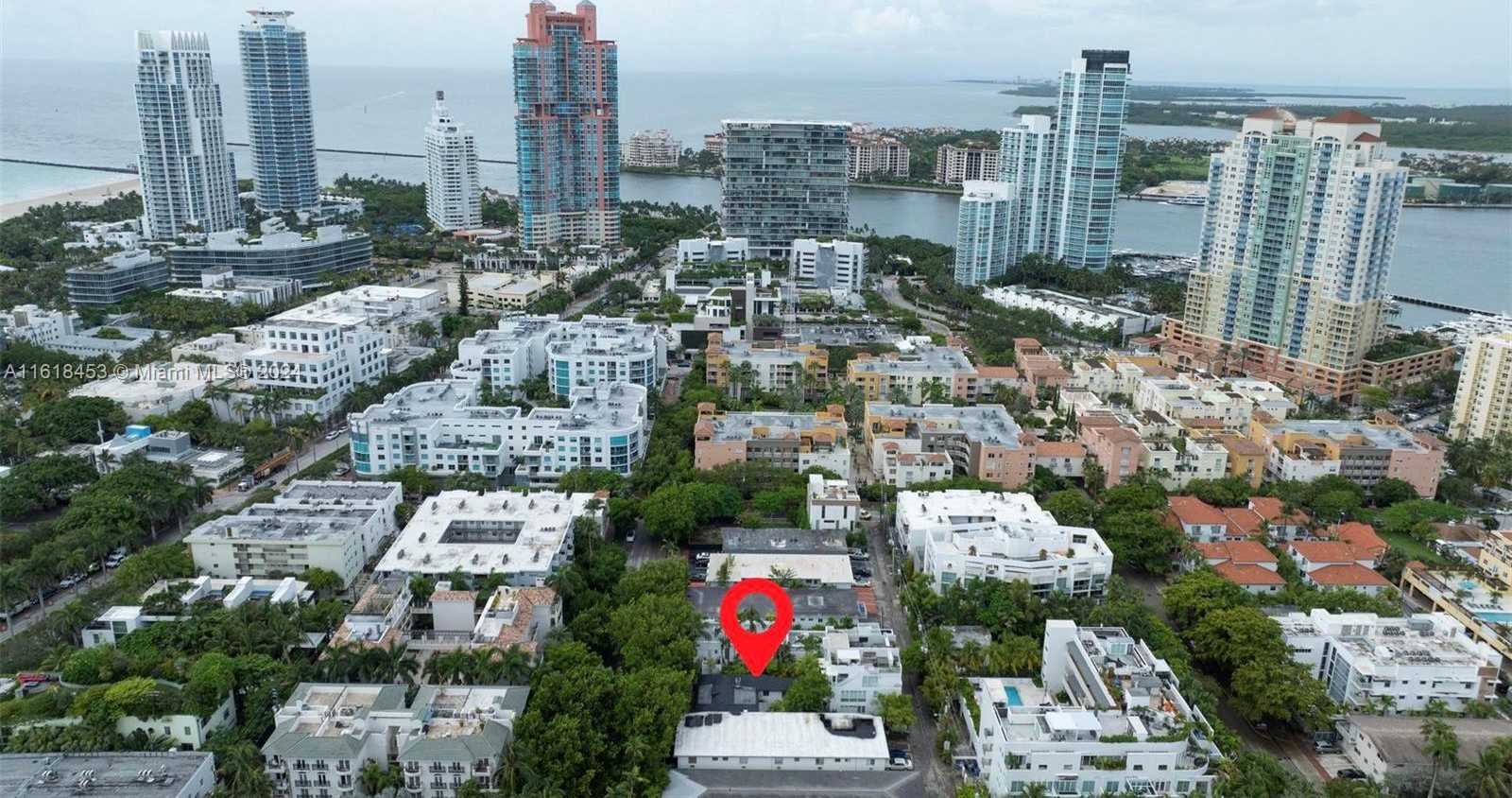 Small Image of 242 MERIDIAN AVE, Miami Beach Number 16