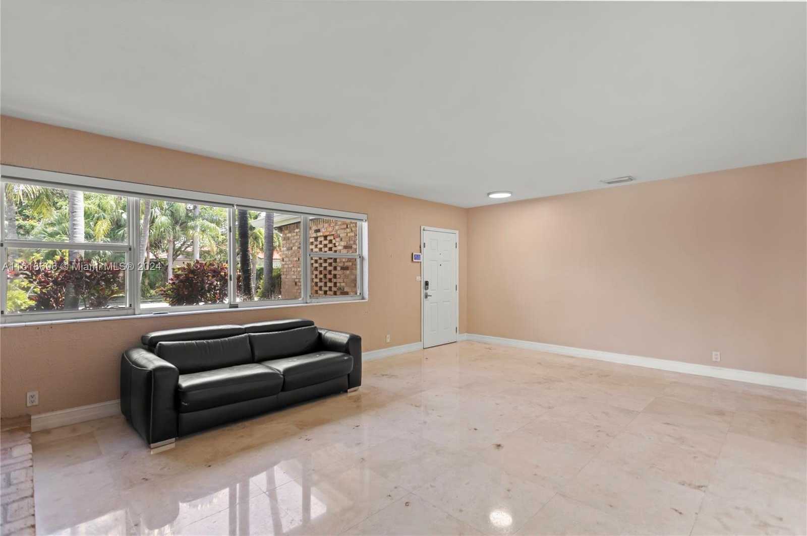 Small Image of 1154 JEFFERSON ST, Hollywood Number 12