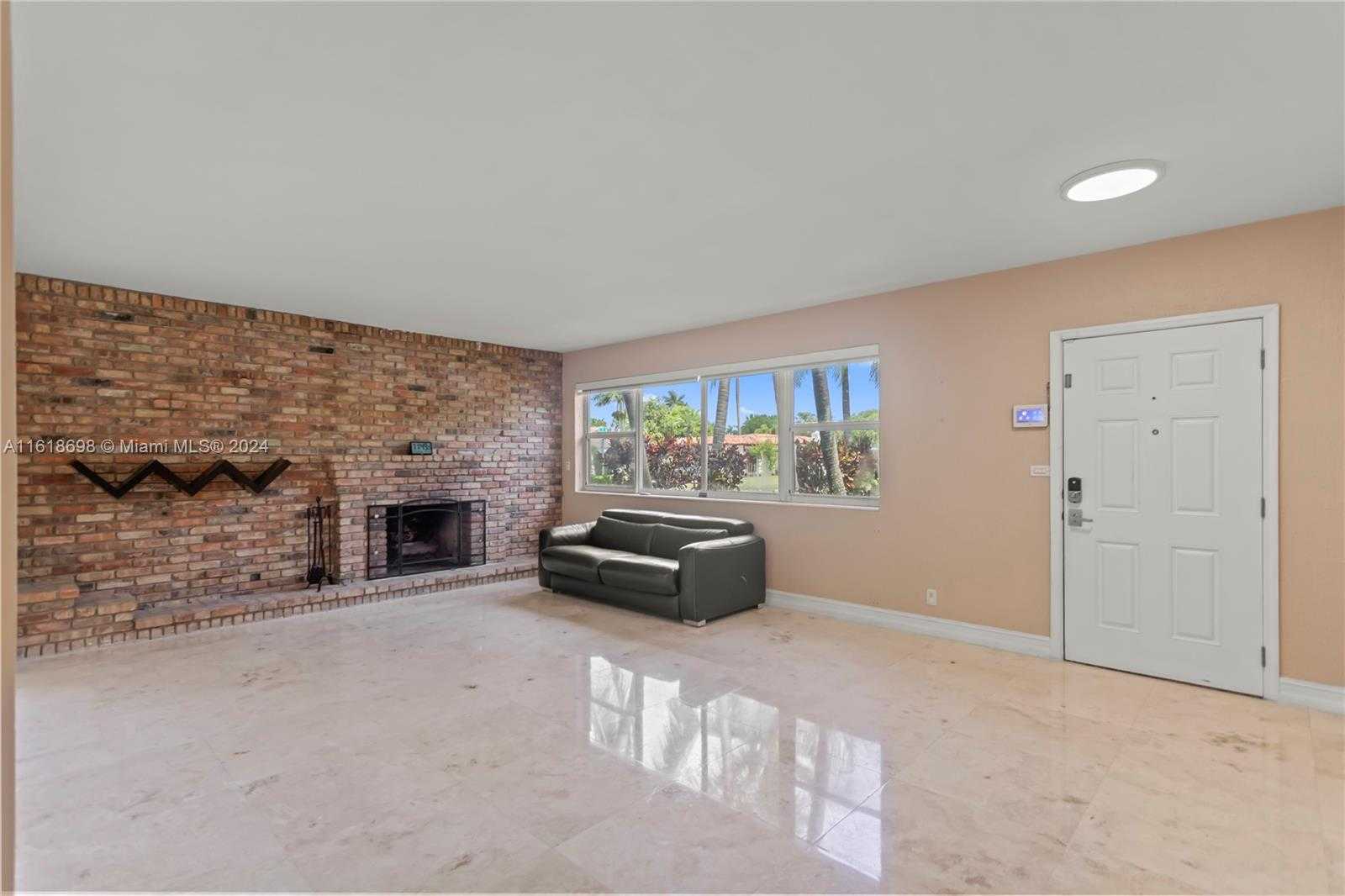 Small Image of 1154 JEFFERSON ST, Hollywood Number 13