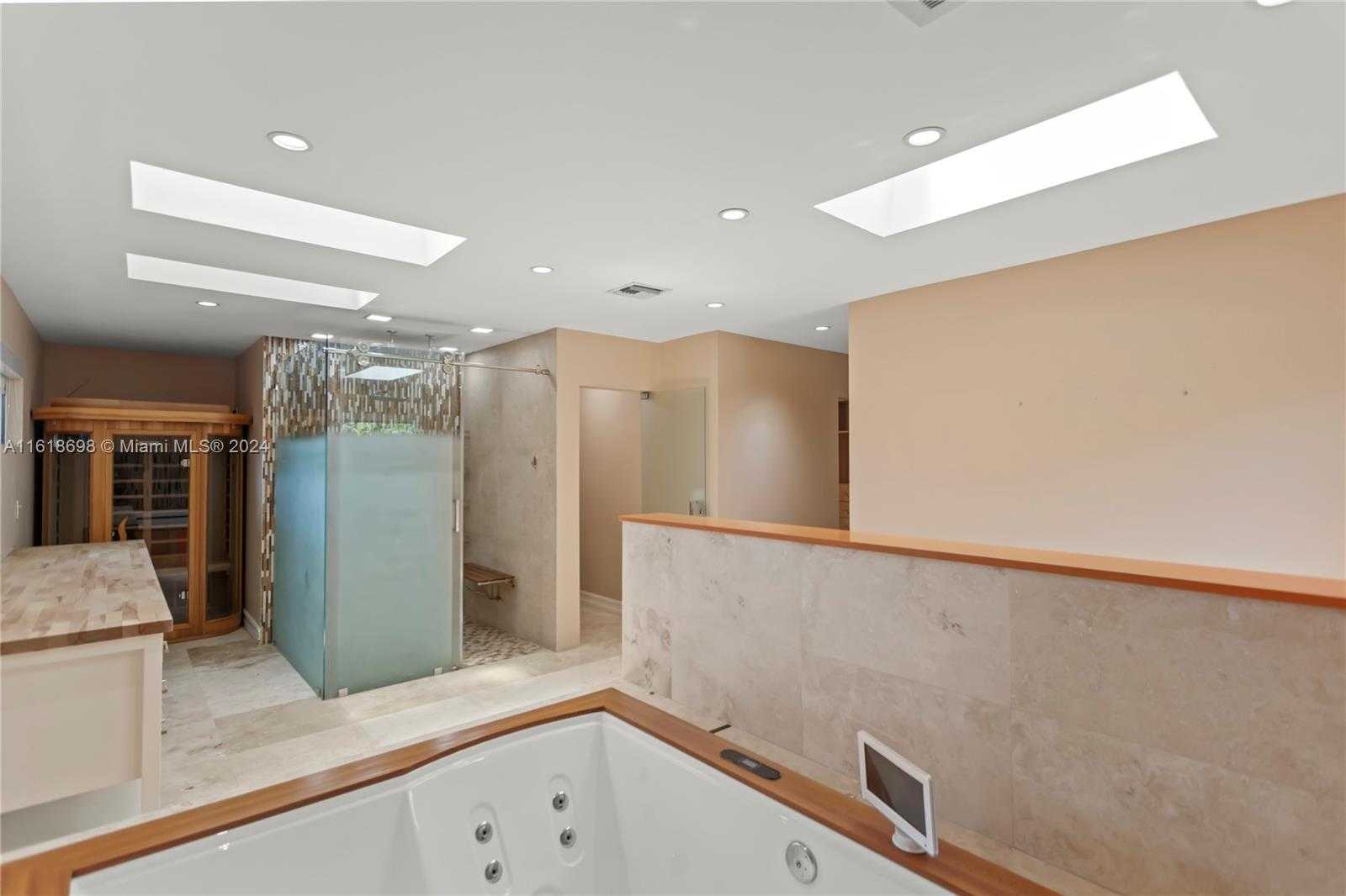 Small Image of 1154 JEFFERSON ST, Hollywood Number 45