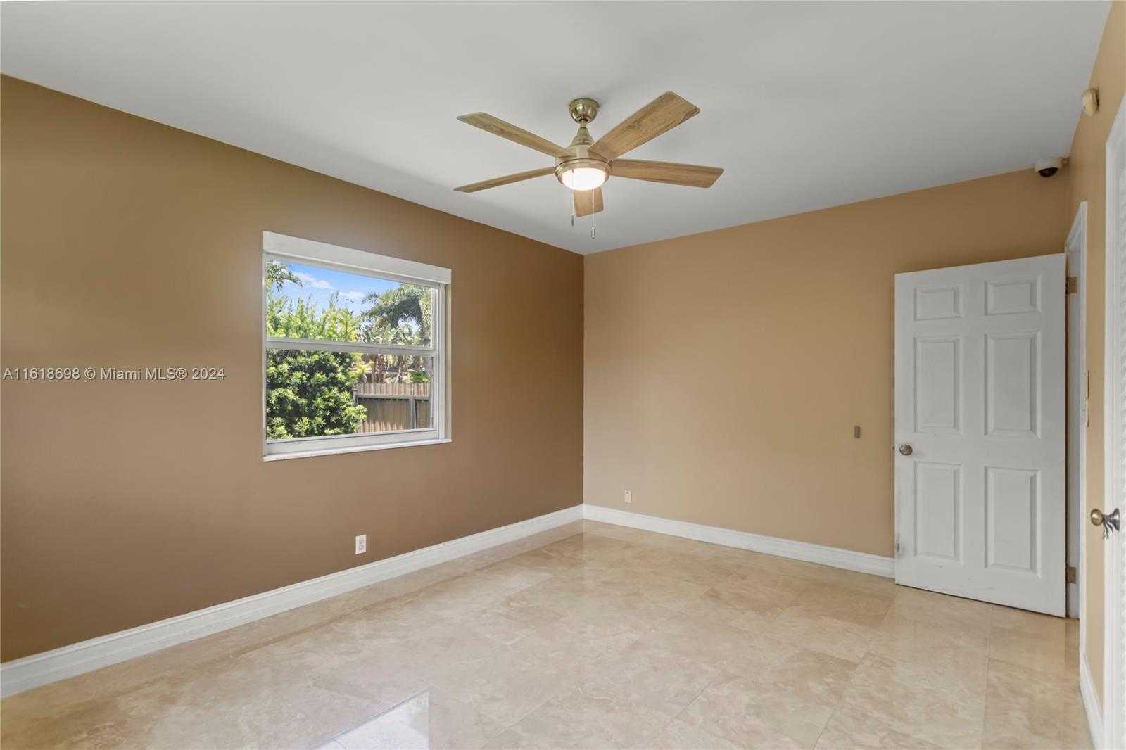Small Image of 1154 JEFFERSON ST, Hollywood Number 53