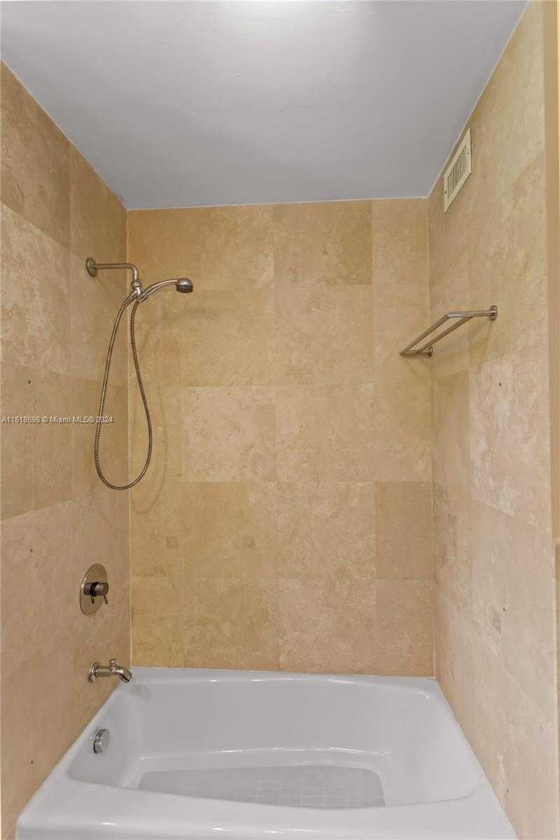 Small Image of 1154 JEFFERSON ST, Hollywood Number 57