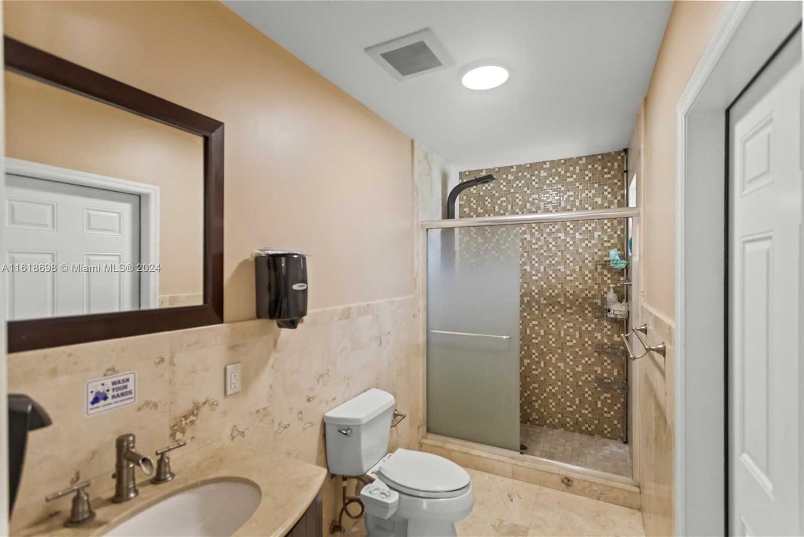 Small Image of 1154 JEFFERSON ST, Hollywood Number 73
