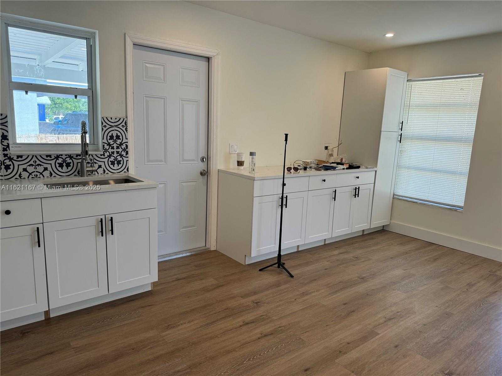 Small Image of 632 NORTH WEST 19TH ST, Pompano Beach Number 15