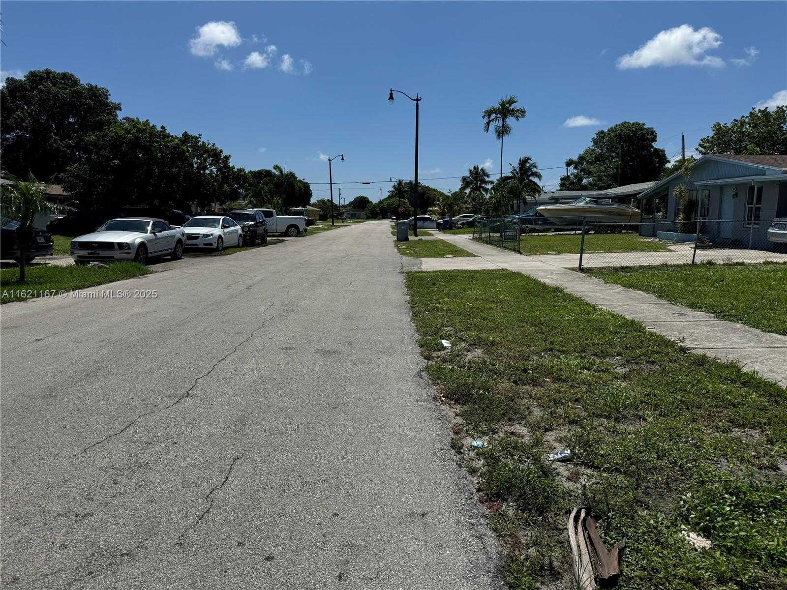 Small Image of 632 NORTH WEST 19TH ST, Pompano Beach Number 16