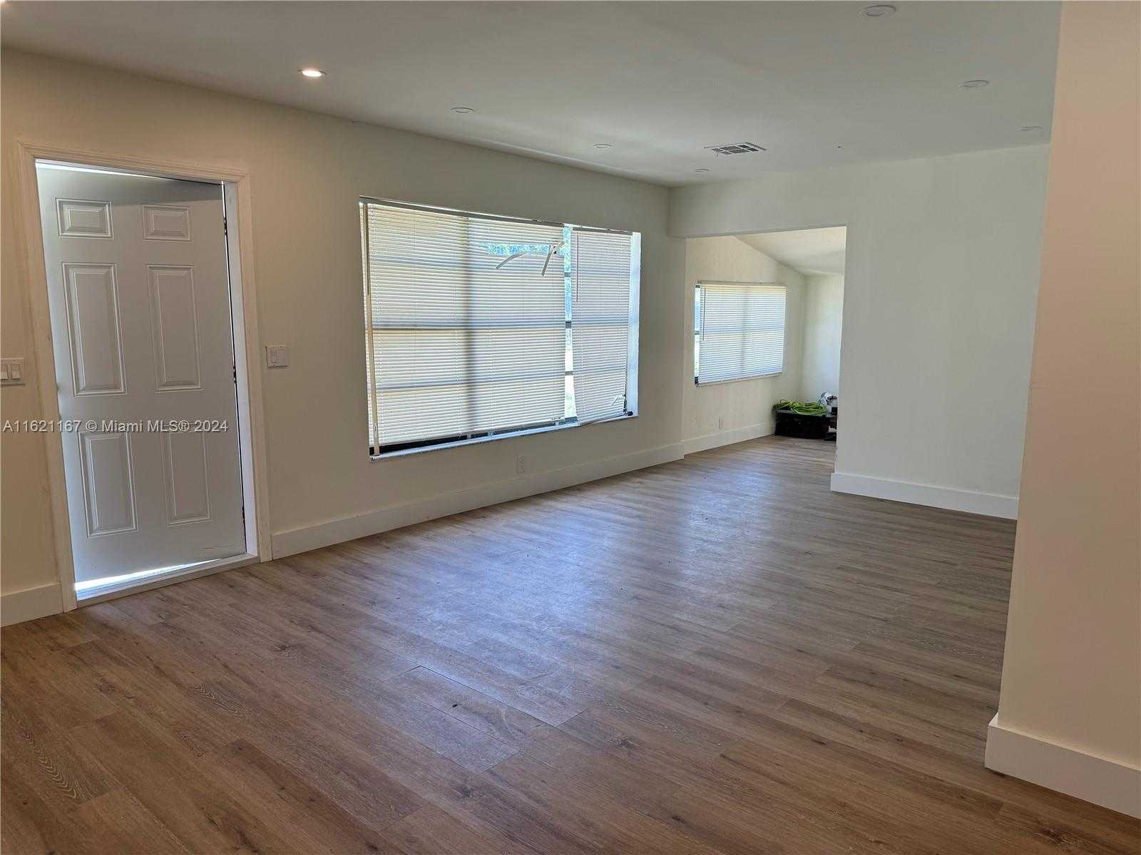 Small Image of 632 NORTH WEST 19TH ST, Pompano Beach Number 19