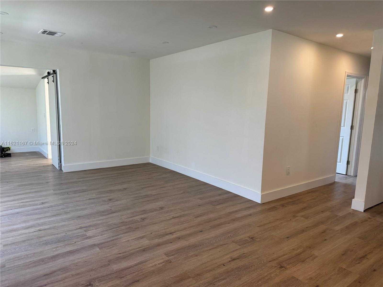 Small Image of 632 NORTH WEST 19TH ST, Pompano Beach Number 20