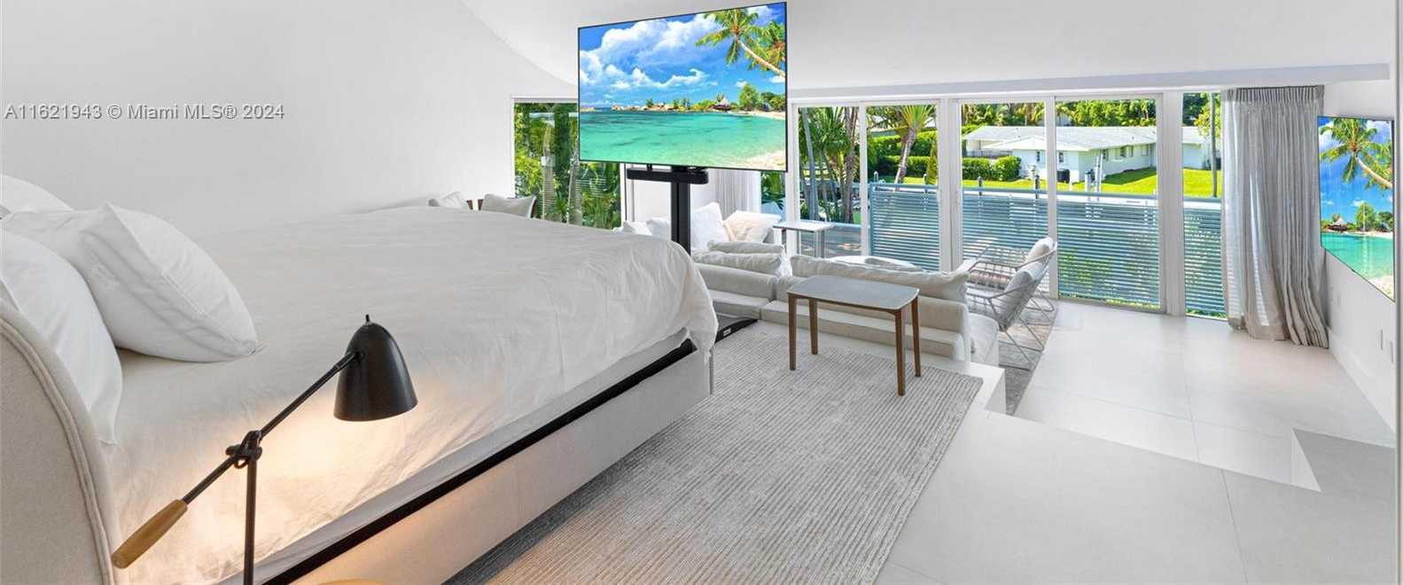 Small Image of 161 CAPE FLORIDA DR, Key Biscayne Number 23