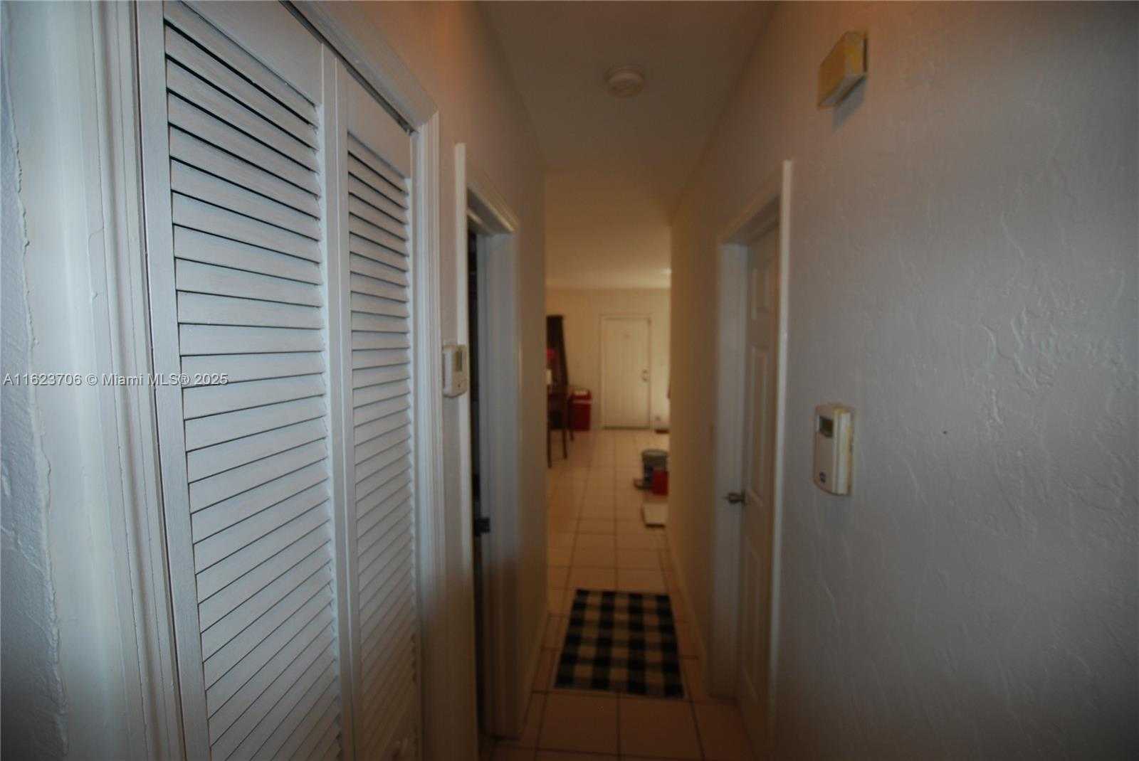 Small Image of 1801 NORTH EAST 176TH ST, North Miami Beach Number 15