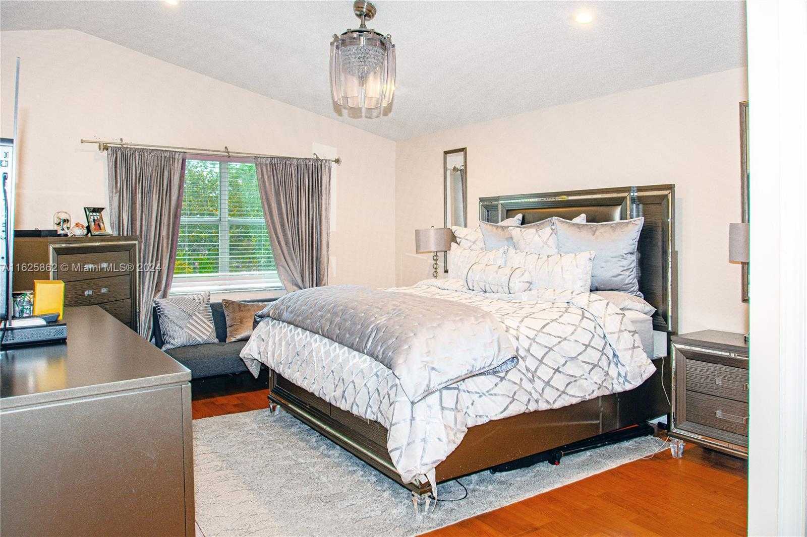 Small Image of 15280 SOUTH WEST 51ST ST, Miramar Number 20