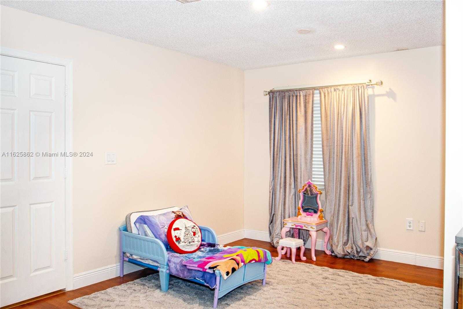 Small Image of 15280 SOUTH WEST 51ST ST, Miramar Number 3