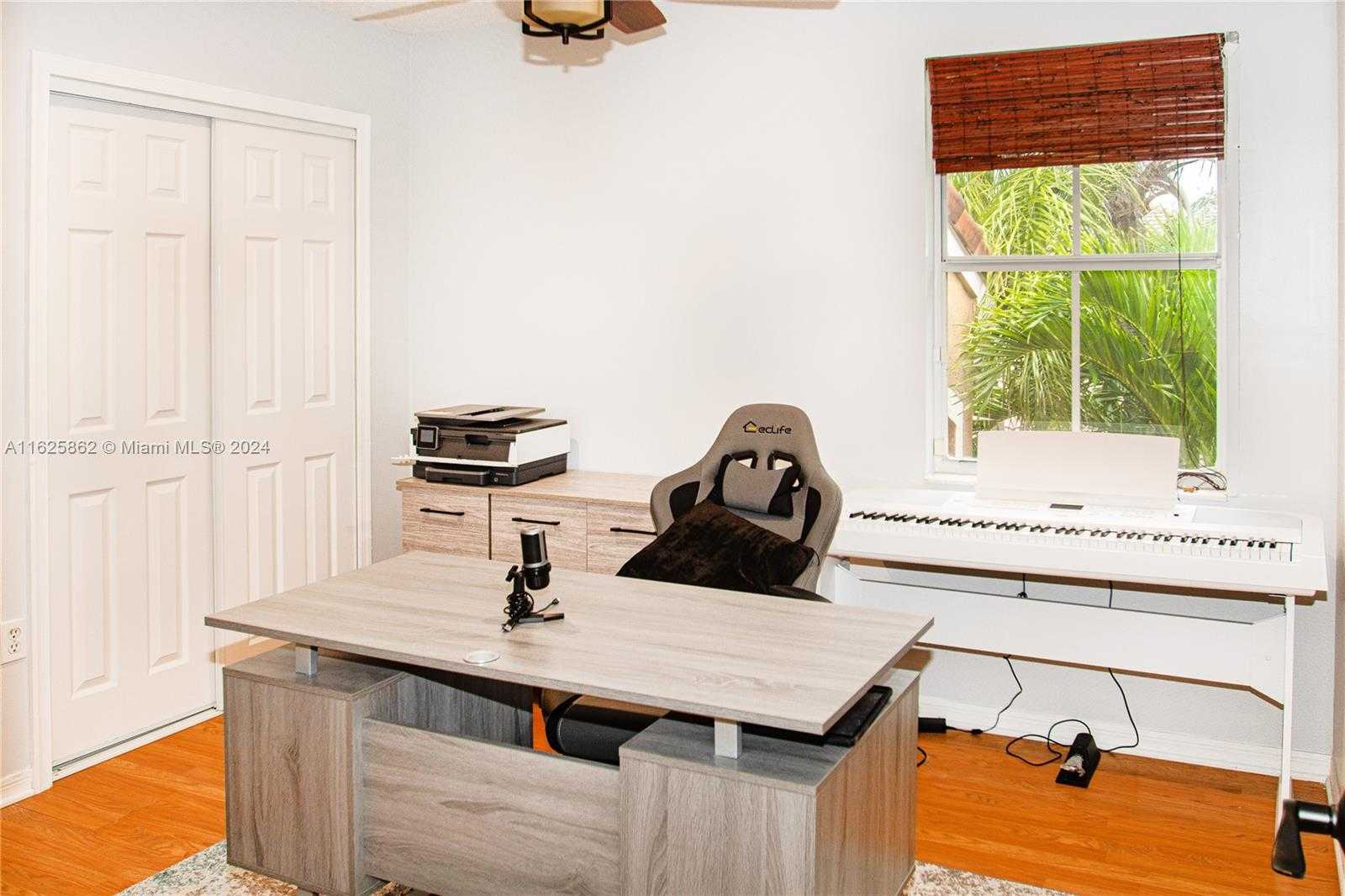 Small Image of 15280 SOUTH WEST 51ST ST, Miramar Number 4