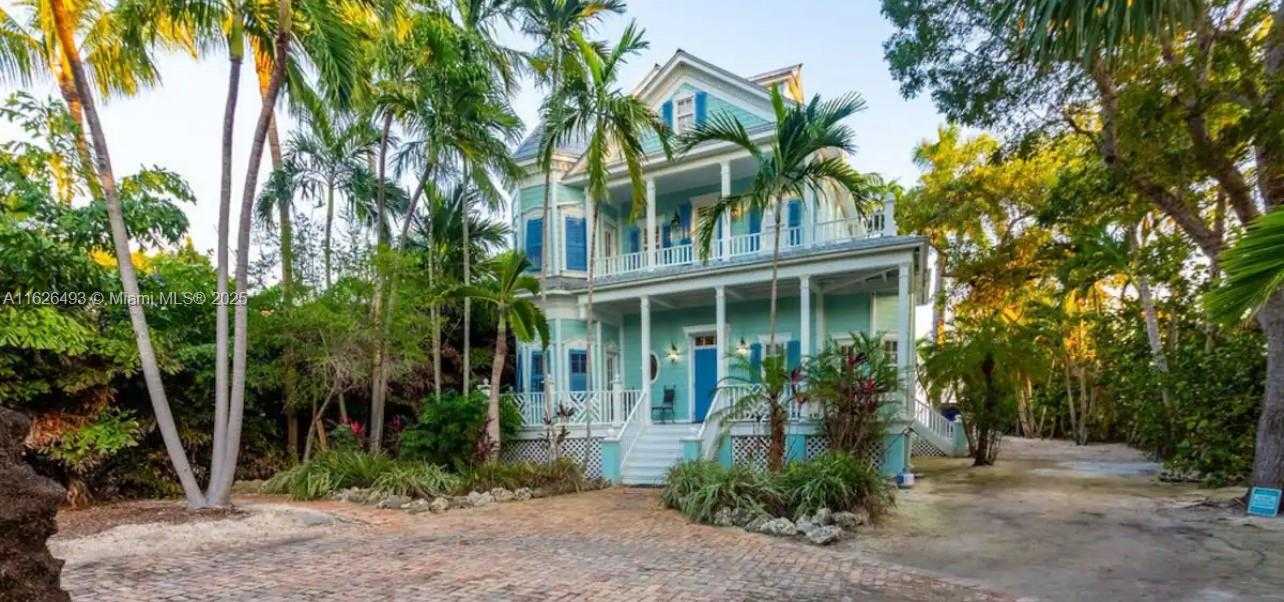 Small Image of 75761 OVERSEAS HWY, Islamorada Number 21