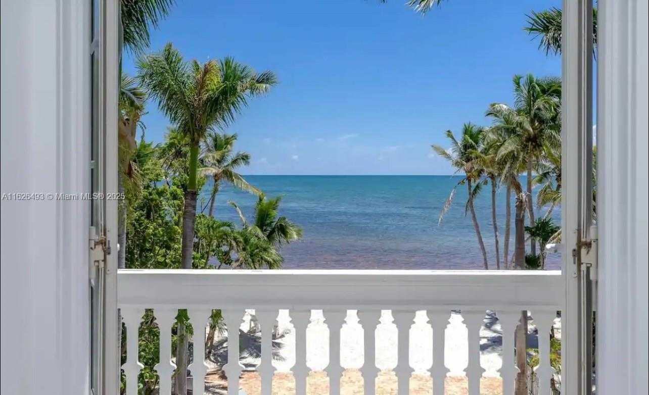 Small Image of 75761 OVERSEAS HWY, Islamorada Number 23