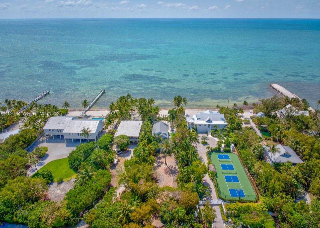 Small Image of 75761 OVERSEAS HWY, Islamorada Number 24
