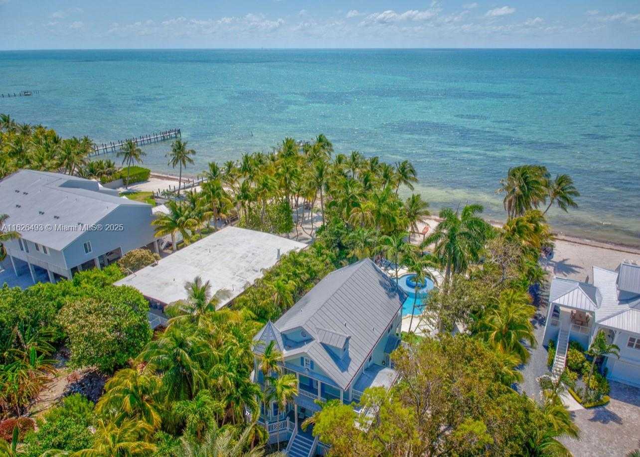 Small Image of 75761 OVERSEAS HWY, Islamorada Number 25