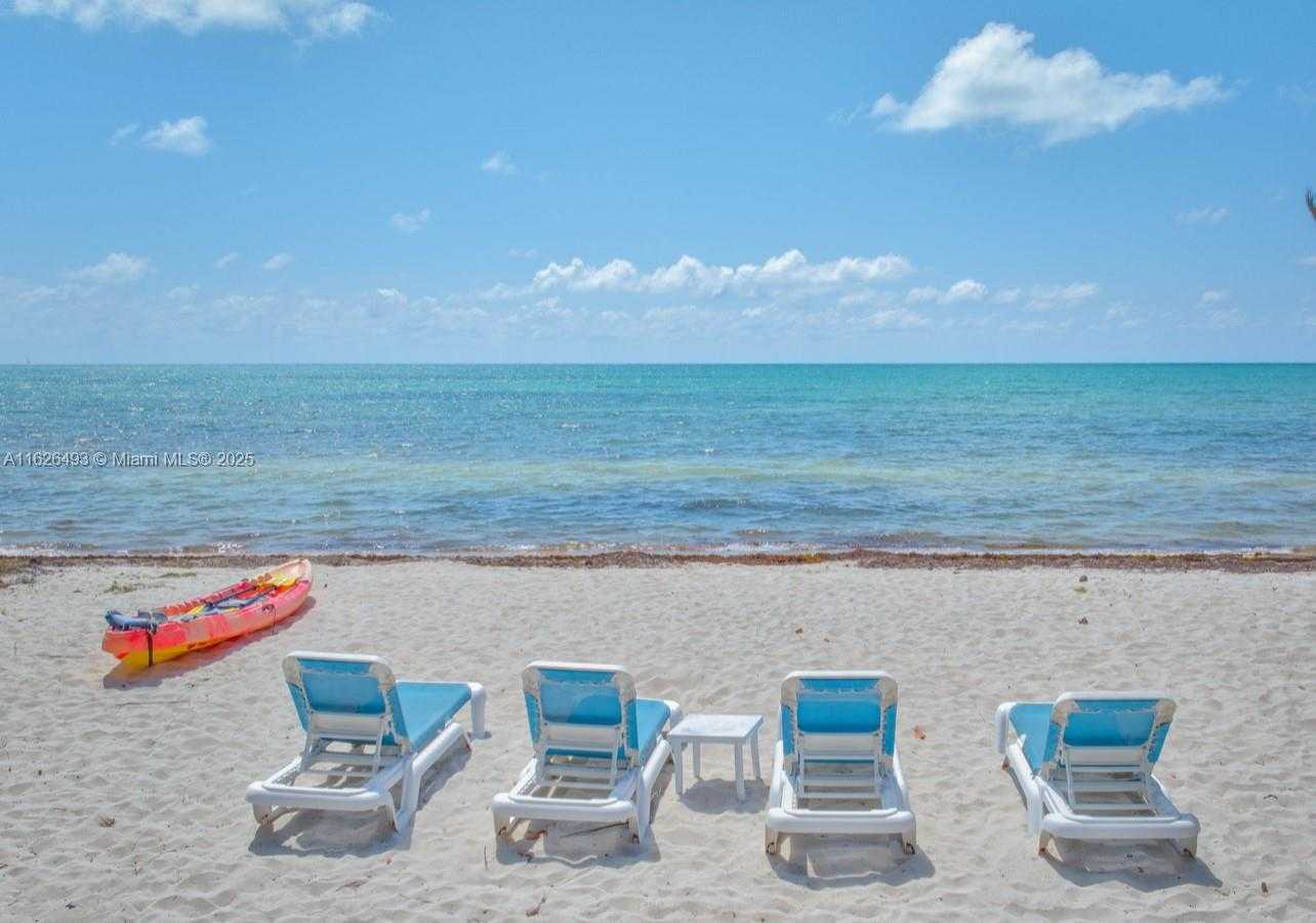 Small Image of 75761 OVERSEAS HWY, Islamorada Number 28