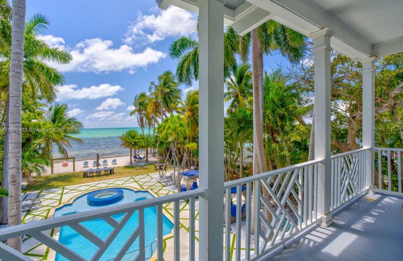 Small Image of 75761 OVERSEAS HWY, Islamorada Number 33