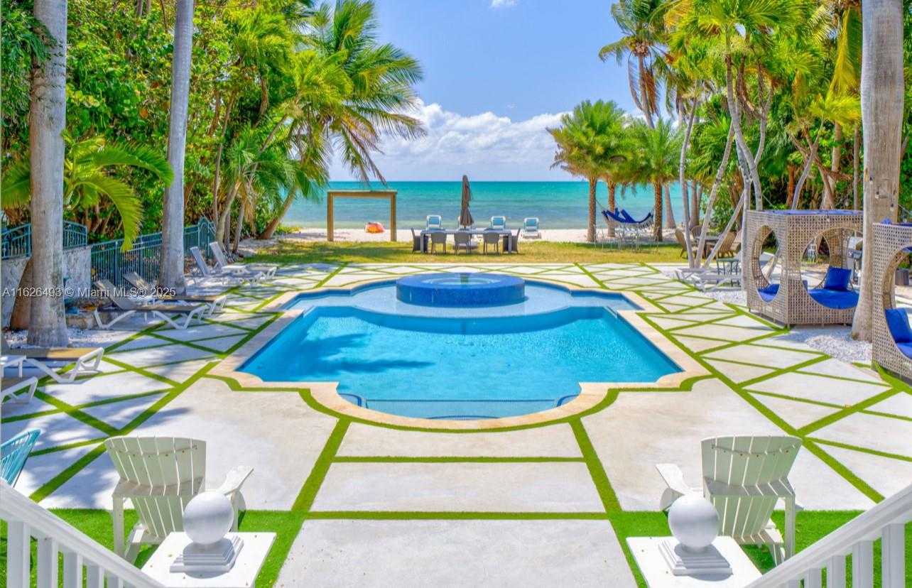 Small Image of 75761 OVERSEAS HWY, Islamorada Number 4