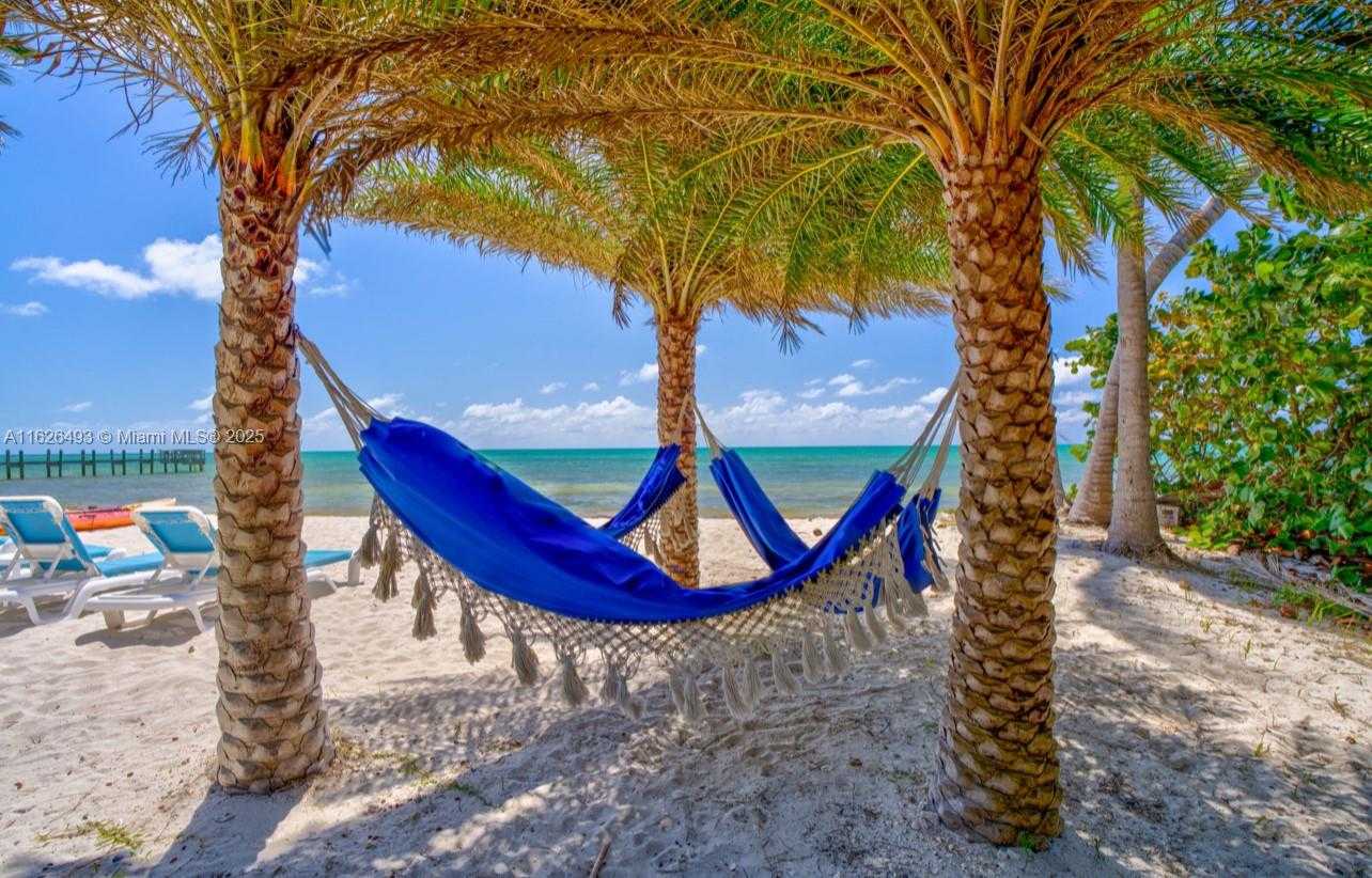Small Image of 75761 OVERSEAS HWY, Islamorada Number 40