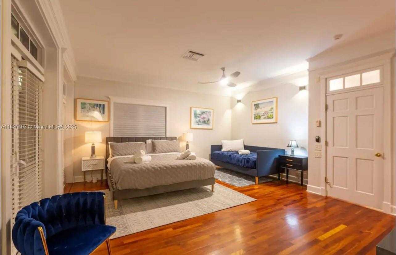 Small Image of 75761 OVERSEAS HWY, Islamorada Number 56