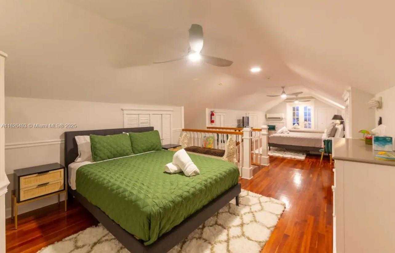Small Image of 75761 OVERSEAS HWY, Islamorada Number 57