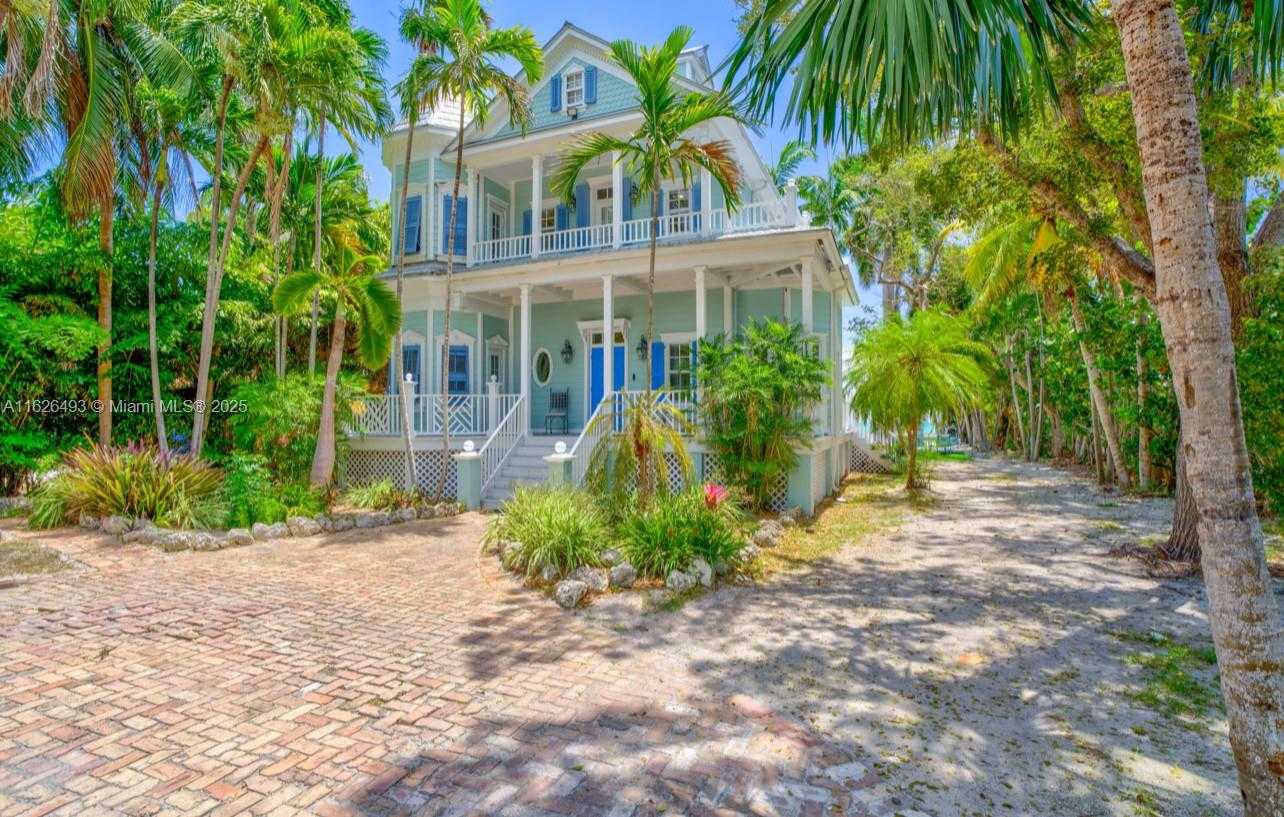 Small Image of 75761 OVERSEAS HWY, Islamorada Number 6