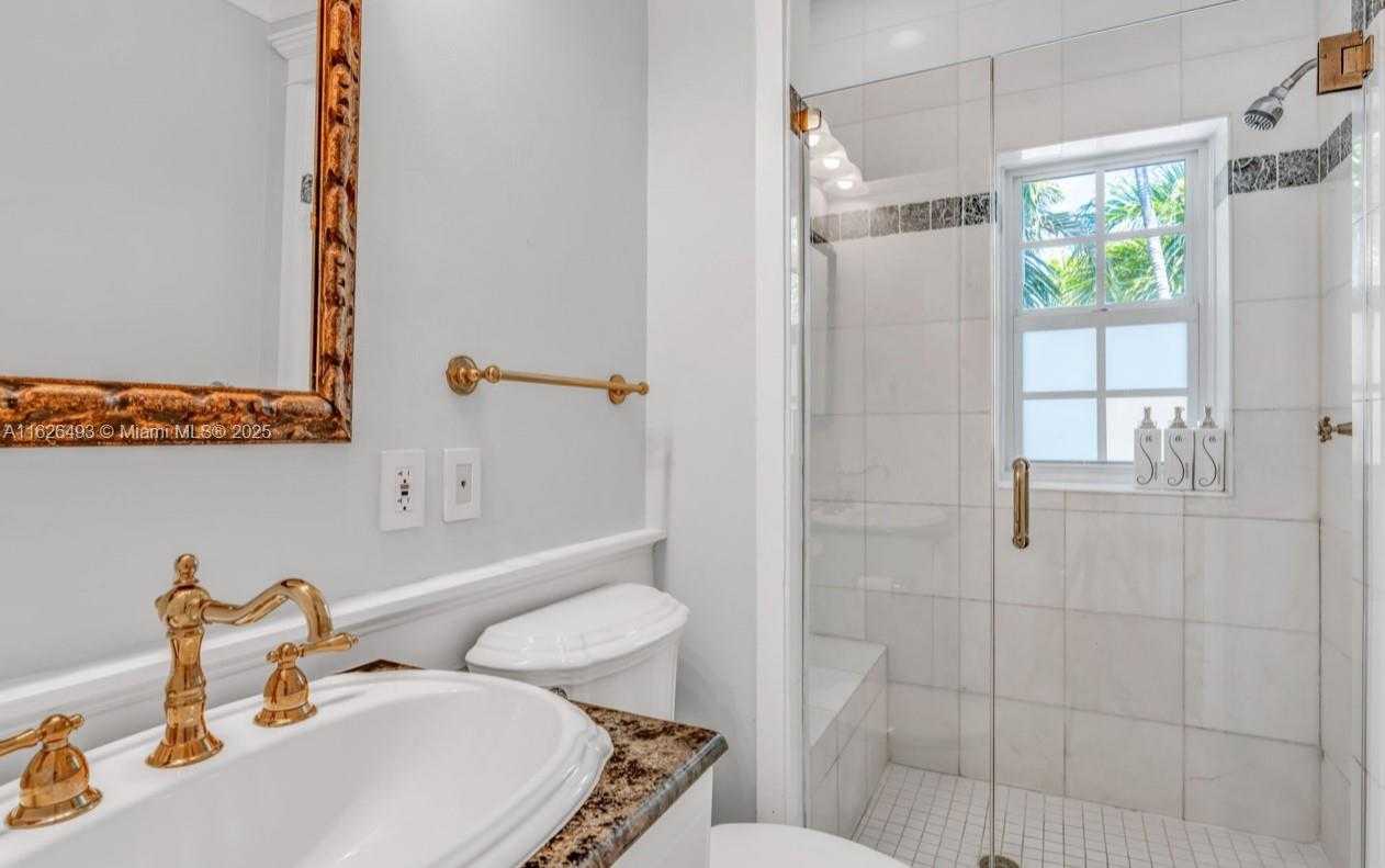 Small Image of 75761 OVERSEAS HWY, Islamorada Number 79